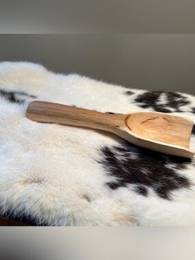 Handmade wooden scoop • hand carved